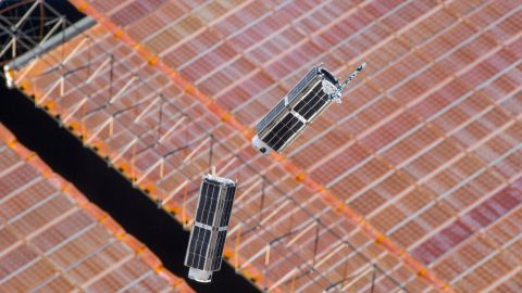 iss038e047230 2-14-14