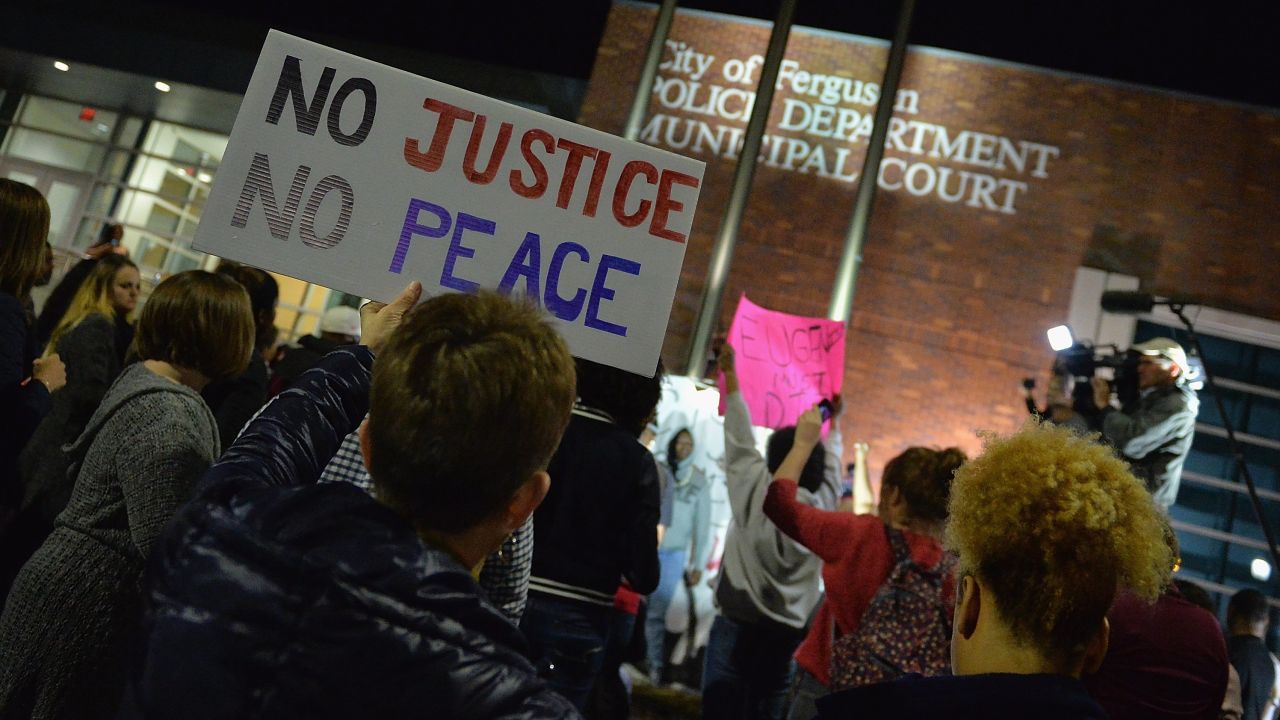 CNNE Ferguson protests 3