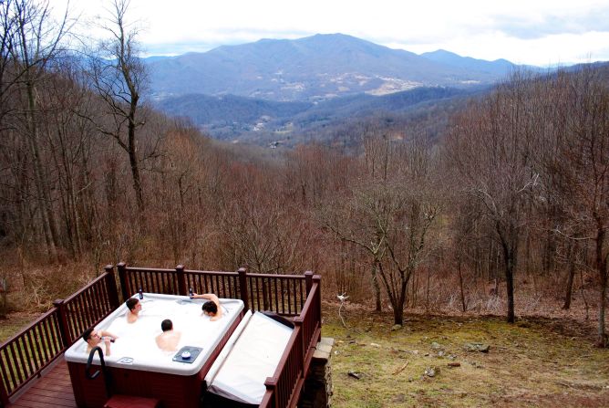 A hot tub, great weather and a beautiful mountain view: Welcome to <a href="index.php?page=&url=http%3A%2F%2Fireport.cnn.com%2Fdocs%2FDOC-1223615">spring </a>in Waynesville, North Carolina, on March 4.