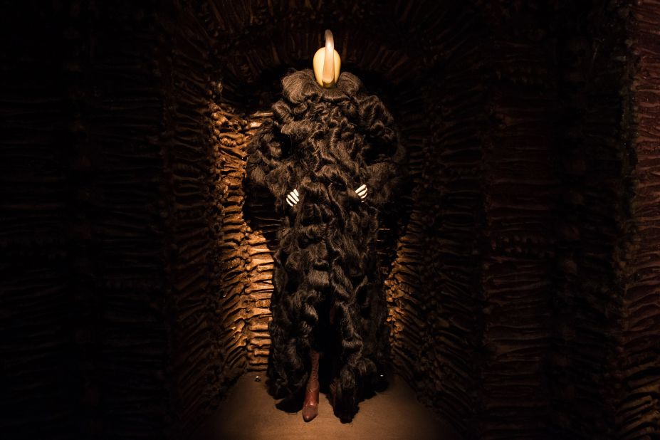McQueen never shied away from unconventional materials. This coat made of synthetic hair. 
