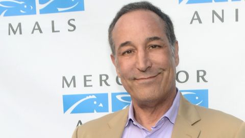 <a href="http://www.cnn.com/2015/03/09/entertainment/feat-obit-sam-simon-simpsons-thr/index.html" target="_blank">Sam Simon</a>, the nine-time Emmy Award-winning writer and producer who helped develop "The Simpsons," made millions after leaving the show in 1993 and then donated his riches to charity, has died, his foundation announced on Facebook on March 9. He was 59.