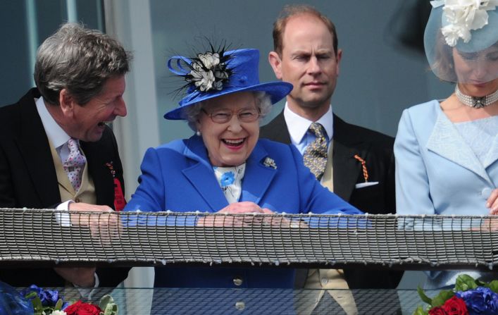 If you want the ultimate ladylike response, look no further than Britain's Queen Elizabeth II. Her Majesty was all smiles as she watched the 2012 Epsom Derby horse racing festival from the royal balcony...