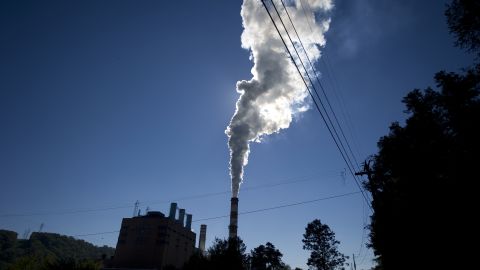 A plume of exhaust shown in 2013 extends from the Mitchell Power Station, a coal-fired power plant located 20 miles southwest of Pittsburgh.