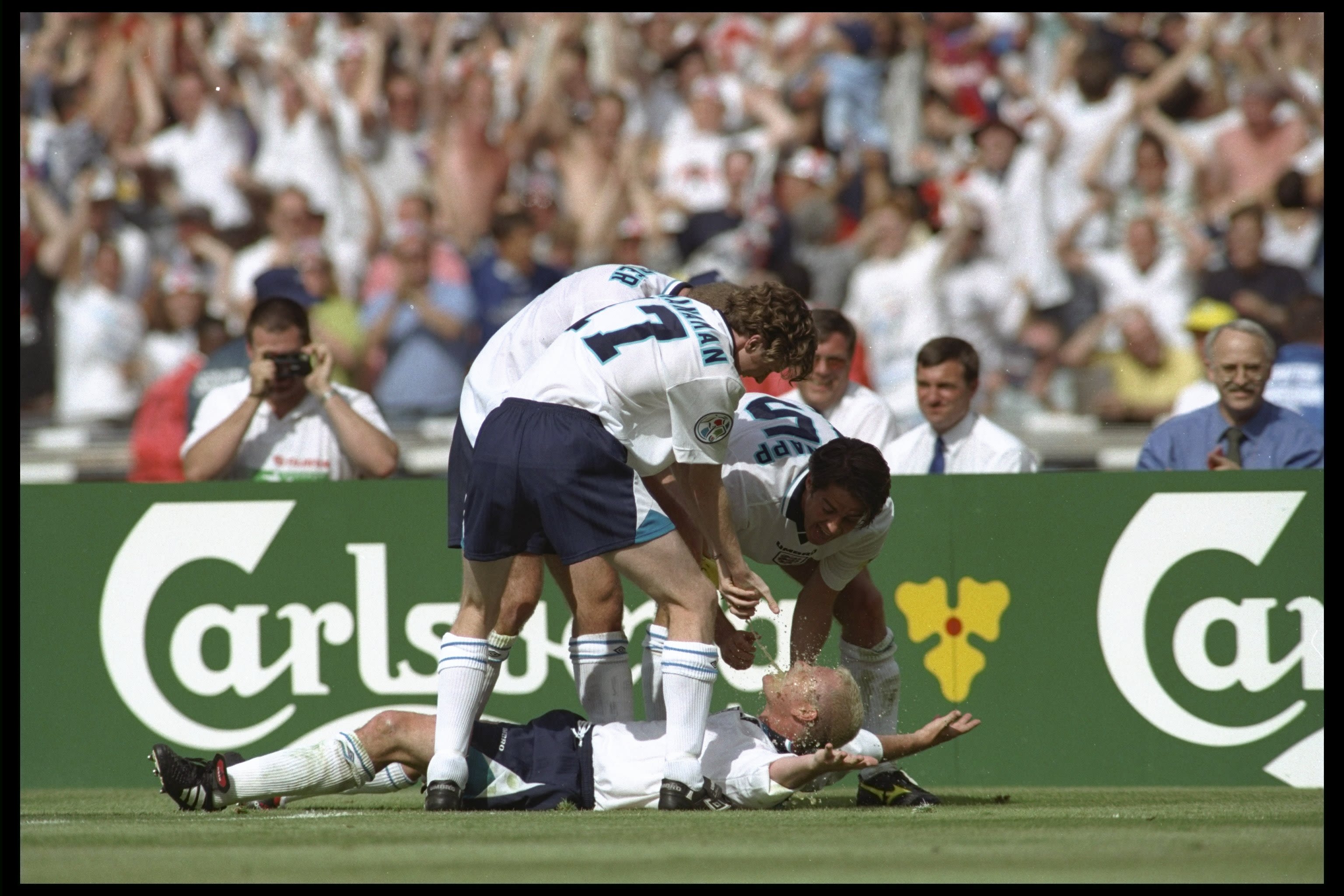 wayne rooney goal celebration 2022