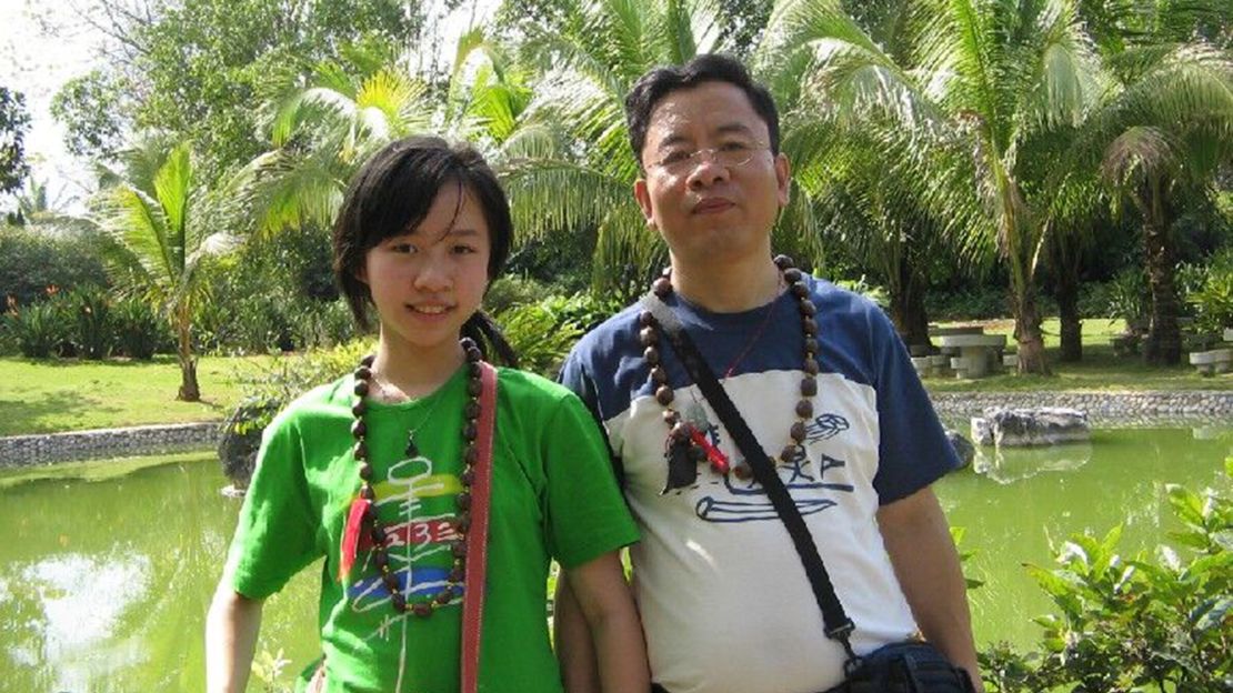 Shao Tong with her father on a trip to Southeast China's Yunnan Province. 