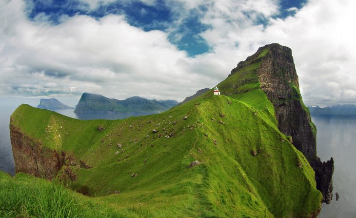 The Faroe Islands lie almost halfway between Scotland and Iceland. <a  target="_blank" target="_blank">Long and narrow Kalsoy </a>stretches north-south with varying landscapes, from steep and jagged to flat and green. The northern tip of the island will be one of the prime spots to watch the solar eclipse on March 20.