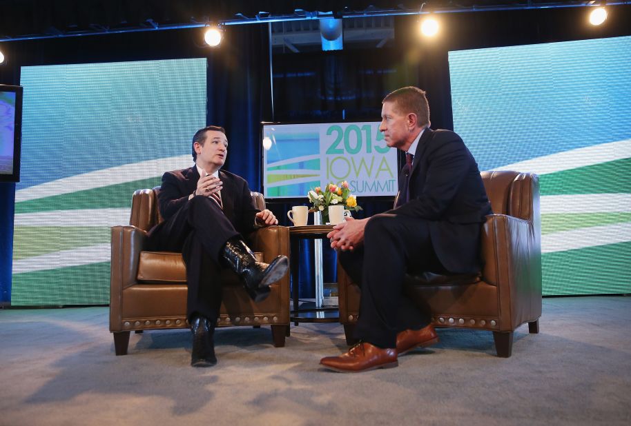 Cruz (left) fields questions from Bruce Rastetter at the Iowa Ag Summit on March 7, 2015, in Des Moines, Iowa. The event allows the invited speakers, many of whom are potential 2016 Republican presidential hopefuls, to outline their views on agricultural issue.