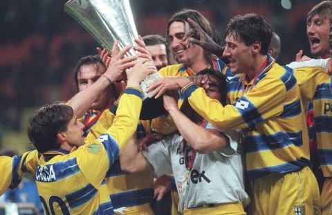 The 1999 Parma team celebrates its UEFA Cup victory over Olympic Marseille in Moscow.