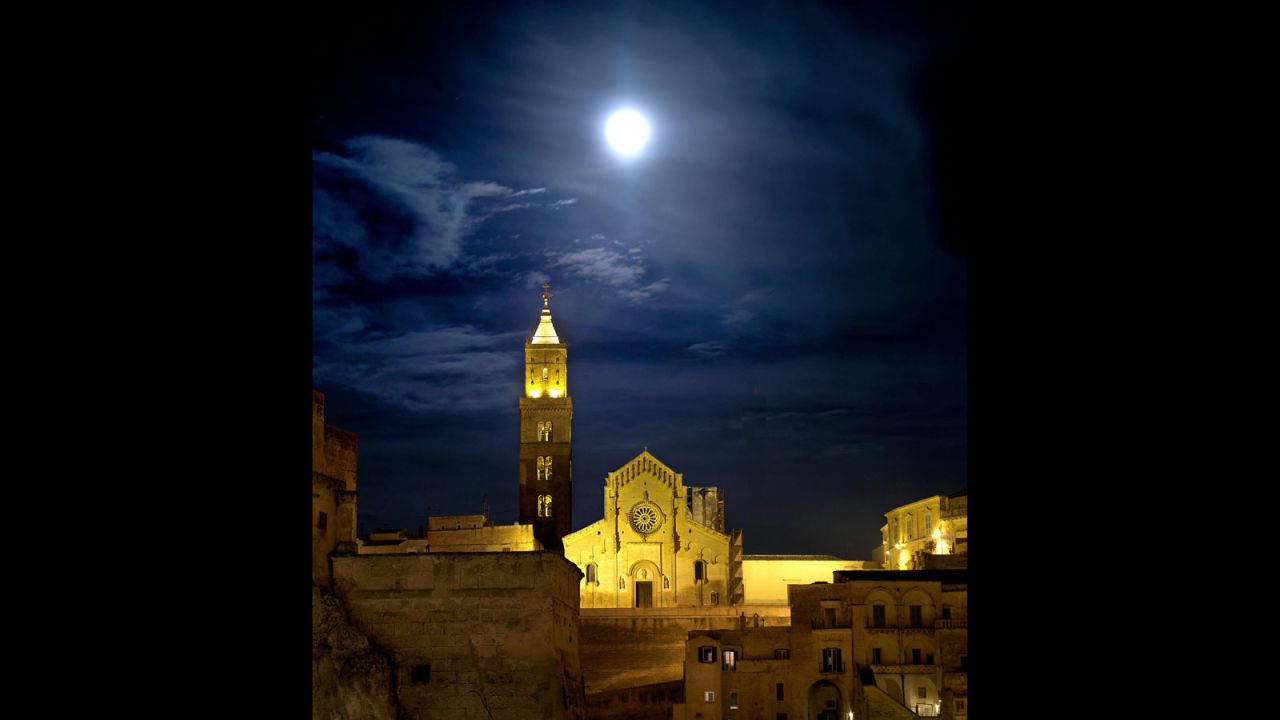 After 15 years of renovations, this grand medieval cathedral is worth seeing.<br />Matera, known for its cave-like stone dwellings, overlooks the Sassi ravine in southern Italy's Basilicata region, named Europe's 2019 Culture Capital.<br /><em>Piazza Duomo, Matera</em>