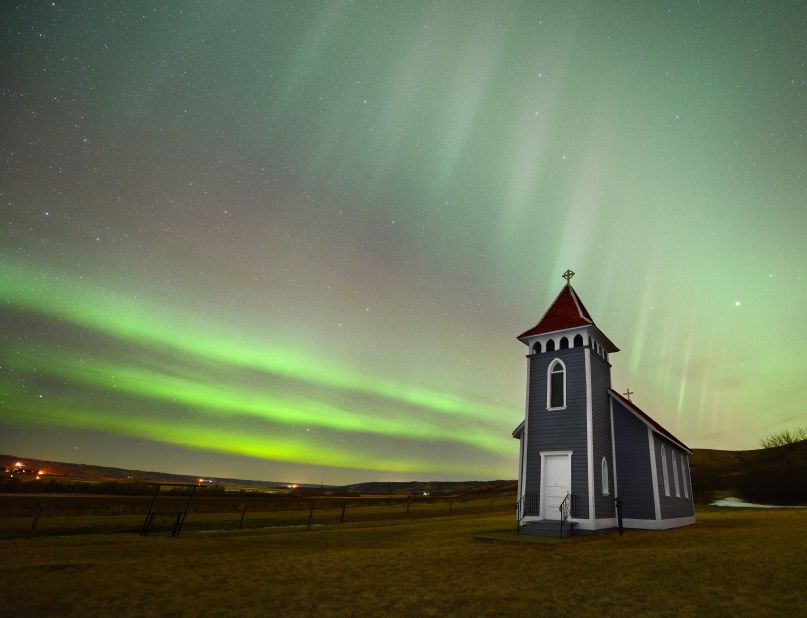 Storm chaser <a href="http://ireport.cnn.com/docs/DOC-1225984">Greg Johnson </a>photographed the aurora borealis from a small church outside Craven.