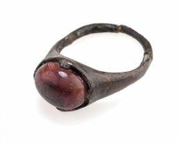 The researchers concluded the ring had "never much been used."