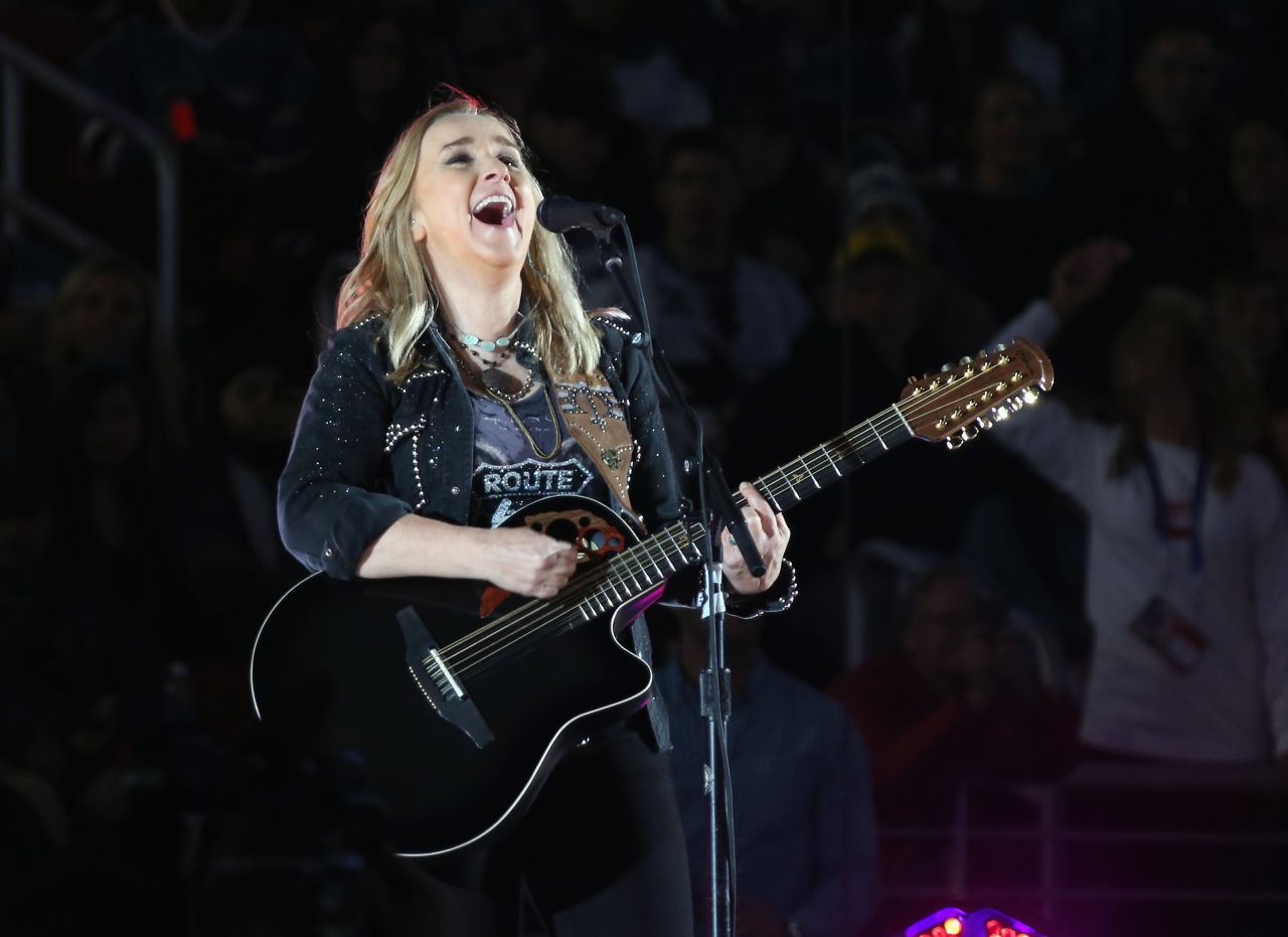 Singer Melissa Etheridge has four children: two each with exes Julie Cypher and Tammy Lynn Michaels.