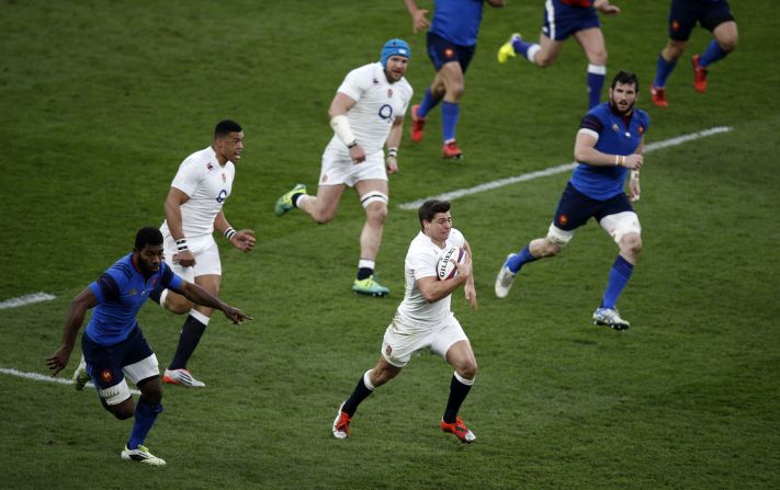 England made the perfect start, scoring a try in the second minute.