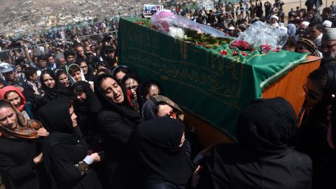 Afghan women care Farkhunda's casket