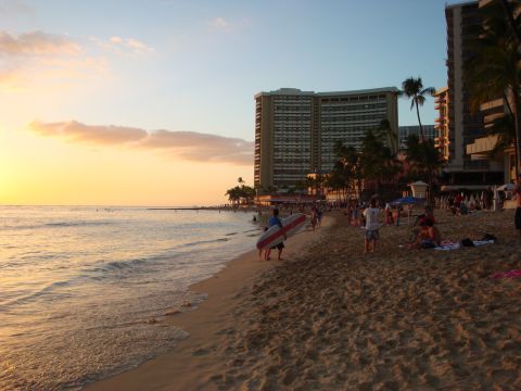Most of Hawaii's population lives on Oahu. In Honolulu, on the southeastern shore, the neighborhood of Waikiki was once home to Hawaiian royalty. "Here you can learn to surf during the day and after sunset sway to the island rhythms. Visitors are always greeted with love and tenderness," said <a href="http://ireport.cnn.com/docs/DOC-1223354">iReporter Sobhana Venkatesan</a>. 