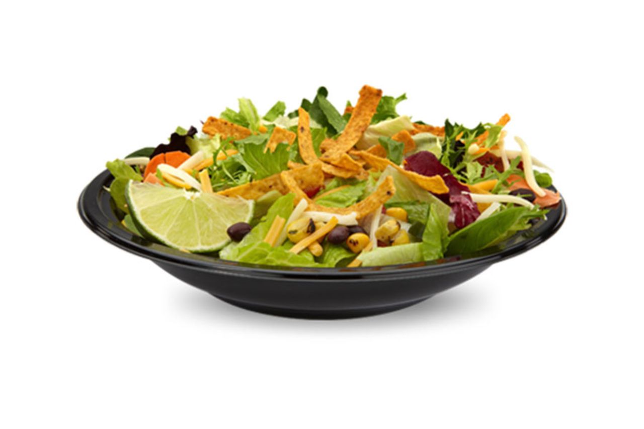 Ensalada Southwest sin pollo -- Dawn Jackson Blatner, RDN, CSSD, LDN