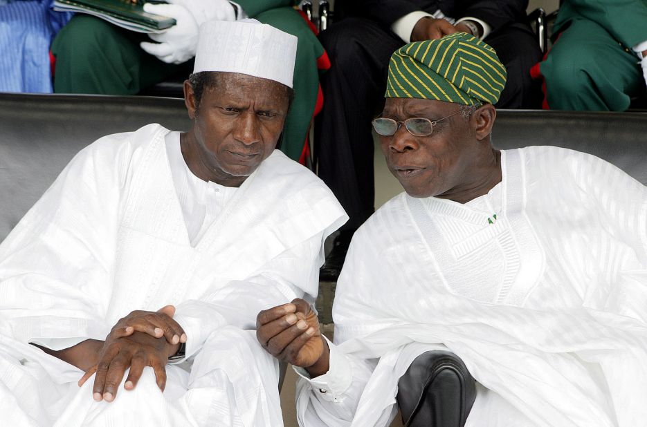 Umaru Yar'Adua succeeds Olusegun Obasanjo in the presidential election -- it is the first time power is transferred between two civilians in the history of the Republic of Nigeria.