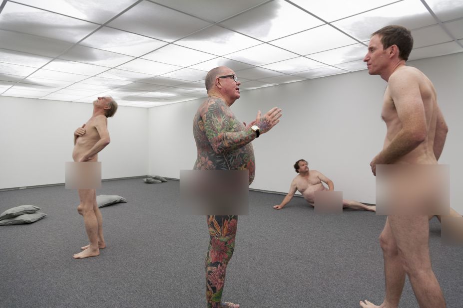 Australian artist Ringholt, who is leading the naked tour, often explores personal and social themes such as fear and embarrassment through absurd situations or amateur self-help environments -- including nude gallery tours. 