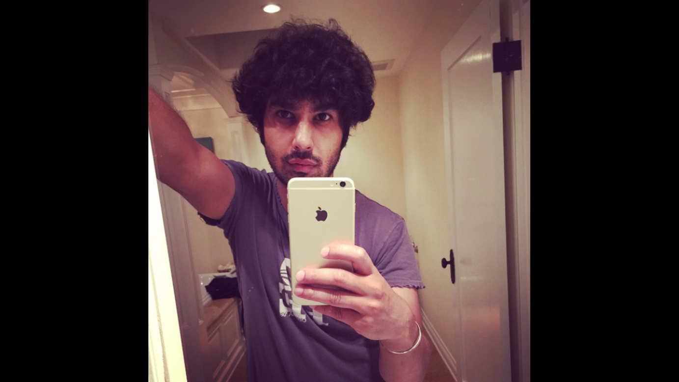 Actor Kunal Nayyar <a href="https://instagram.com/p/0f6Ho-jcYU/?taken-by=kunalkarmanayyar" target="_blank" target="_blank">posted this selfie to Instagram</a> on Saturday, March 21. "Good Hair Day. #humidity," wrote "The Big Bang Theory" star.