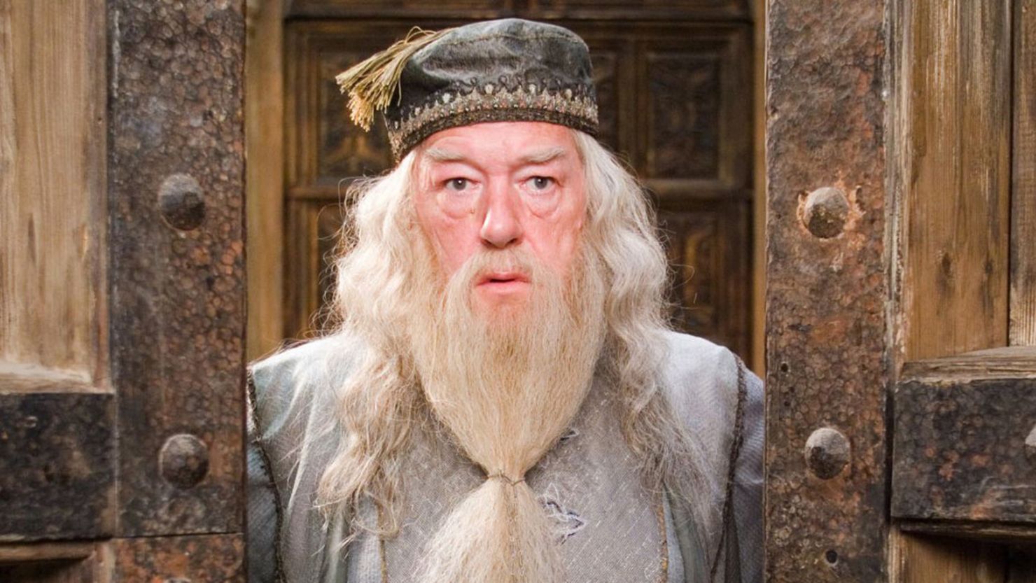 Michael Gambon took over the role of Dumbledore in the later "Potter" films. 