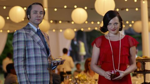 Vincent Kartheiser as Pete Campbell has not only let his jackets get loud, he's let his sideburns grow long. Moss as Peggy has often seemed in-between looks on the show, a little looser than Betty but not quite as stylish as Megan.