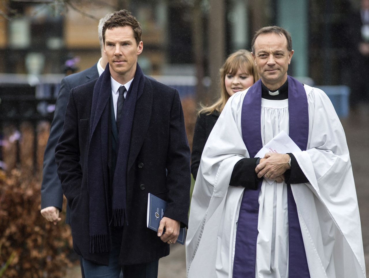 Actor Benedict Cumberbatch arrives at the cathedral. Cumberbatch, a distant cousin of Richard III, read a poem dedicated to the King that was written by Poet Laureate Carol Ann Duffy.