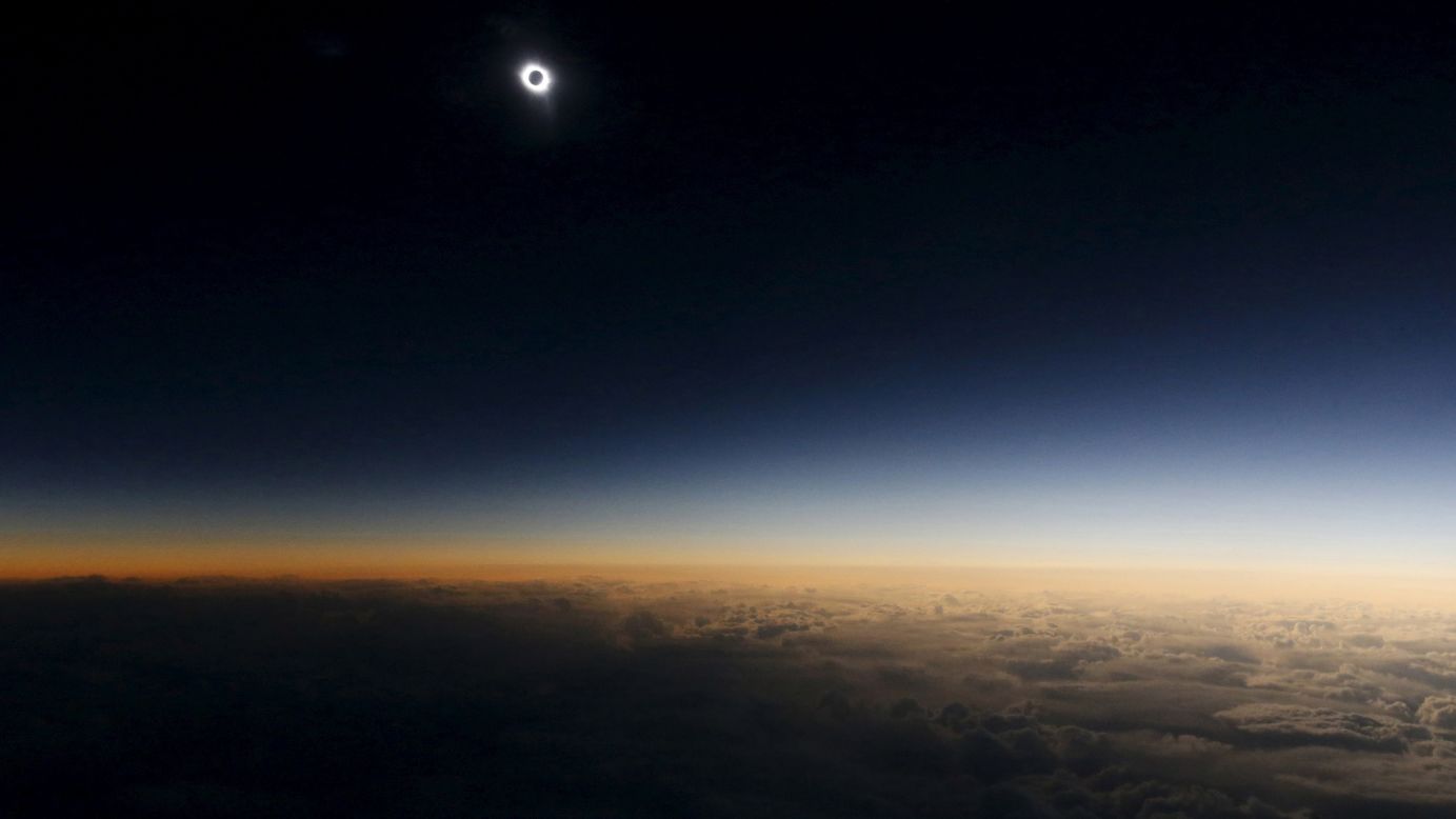 The view from a plane as it observes the solar eclipse over the Norwegian Sea. <a href="http://www.cnn.com/2015/03/20/world/gallery/week-in-photos-0320/index.html" target="_blank">See last week in 31 photos</a>