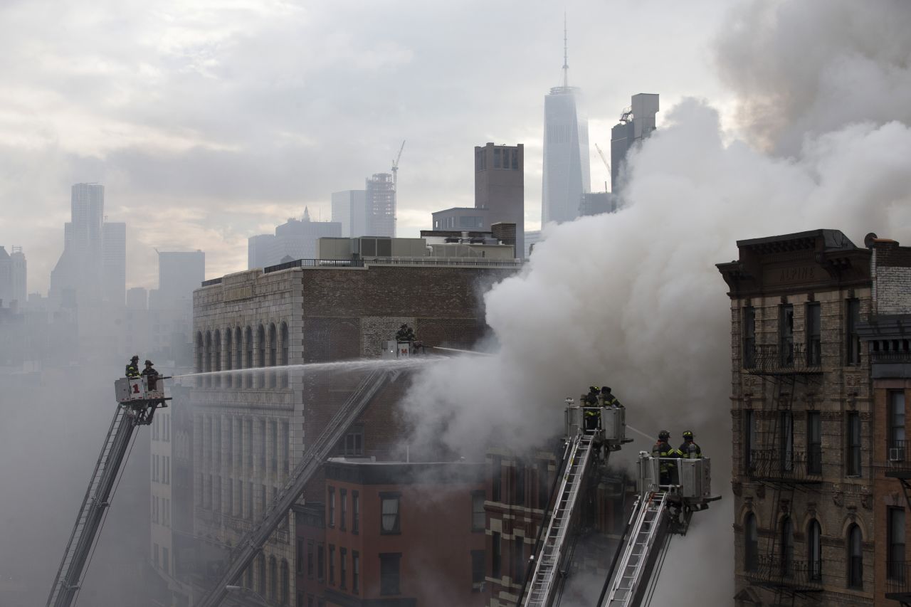 Explosion rocks New York City; building collapses CNN