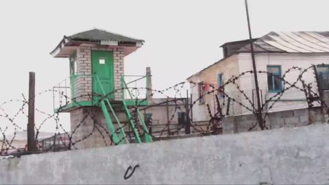 dnt amer ukraine prison debaltseve_00001114.jpg
