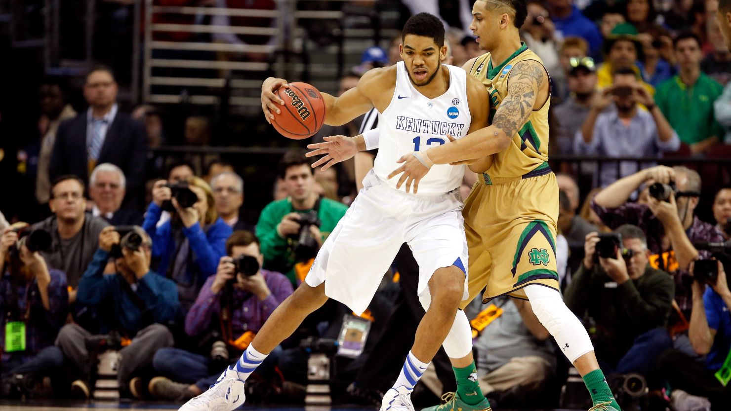 Kentucky's Karl-Anthony Towns dominated Notre Dame in the paint, scoring 25 points