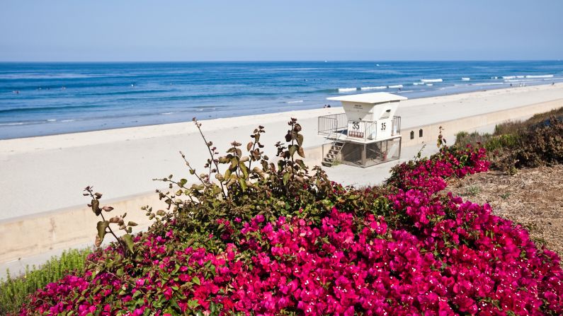 <strong>Carlsbad State Beach, California.</strong> Grab the free parking at Historic Highway 101 and visit this lovely beach in Carlsbad, California. The town offers family events throughout the year. 