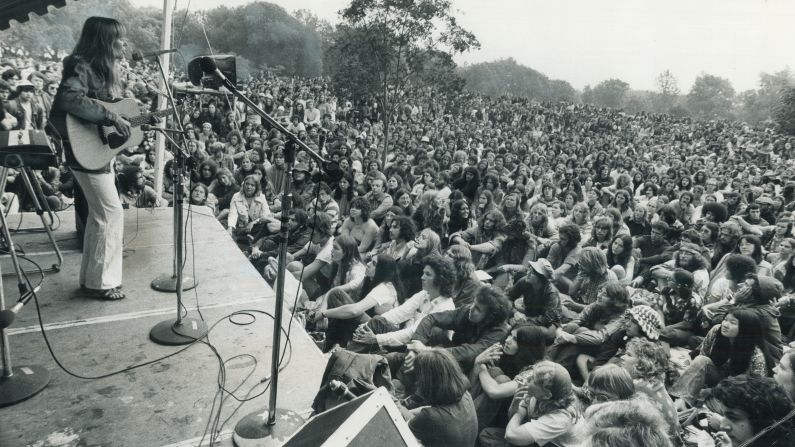 Mitchell was near the height of her popularity when she performed at the 1972 Mariposa Folk Festival in Toronto. Some of her major albums include "Clouds," "Ladies of the Canyon," "Blue," "For the Roses," "Court and Spark" and "Wild Things Run Fast." 