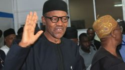 Nigerian president-elect Muhammadu Buhari (L) waves in Abuja on April 1, 2015.