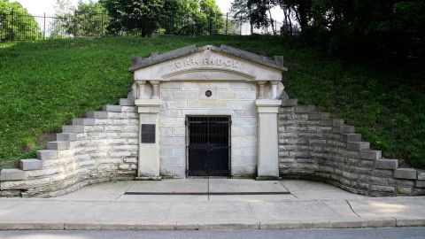 A vault temporarily held the remains of President Lincoln at Oak Ridge Cemetery in Springfield, Illinois, while a permanent tomb was constructed. <a href="http://lincolnfuneraltrain.org/" target="_blank" target="_blank">The Lincoln Funeral Coalition</a> in early May is re-creating the solemn funeral procession through town, with an ending ceremony at the cemetery. A replica of Lincoln's hearse was built by three teams. "The main focus is living history. My hope is that people learn the history of this and experience to the best of our ability what occurred in 1865," said coalition Chairwoman Katie Spindell. "It has to be educational."