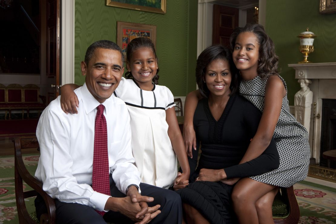 The Official Portrait of the First Family, October 23, 2009. President Barack Obama and first lady Michelle Obama are pictured with their daughters Sasha, 8, (left) and Malia, 11, (right).