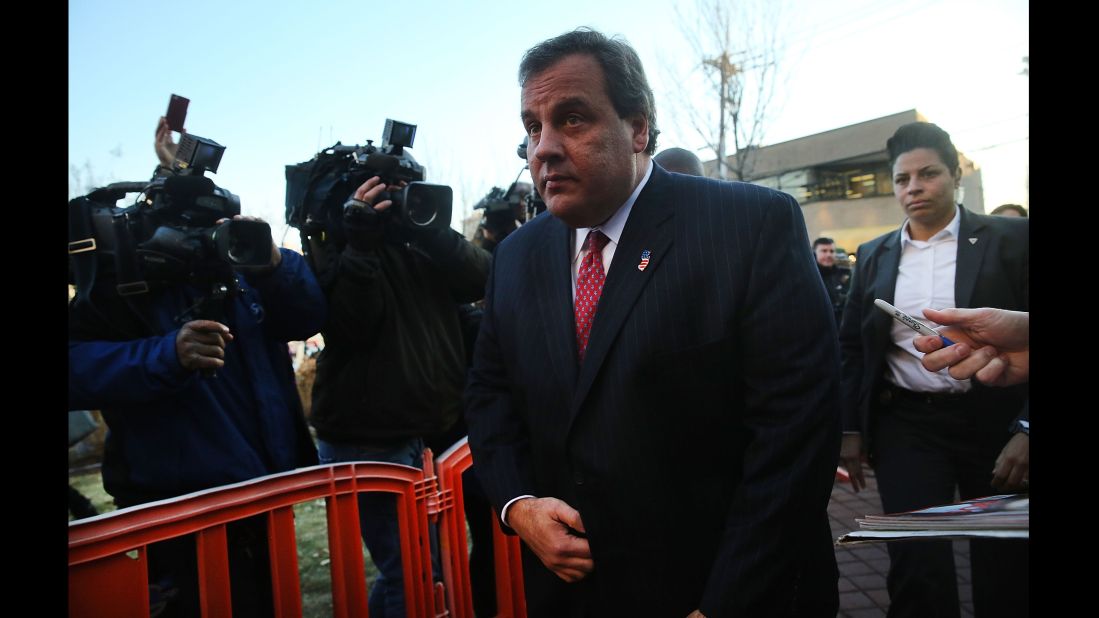 Christie enters the Borough Hall in Fort Lee, New Jersey, on January 9, 2014, to apologize to Mayor Mark Sokolich for the George Washington Bridge lane closures -- a scandal that became known in the media as "Bridgegate."