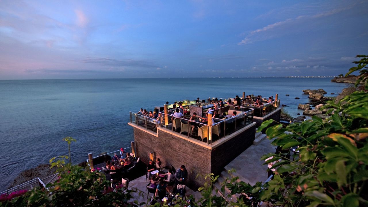 Guests must ride a cable car down a cliff face to arrive at this bar perched 46 feet above the Indian Ocean.