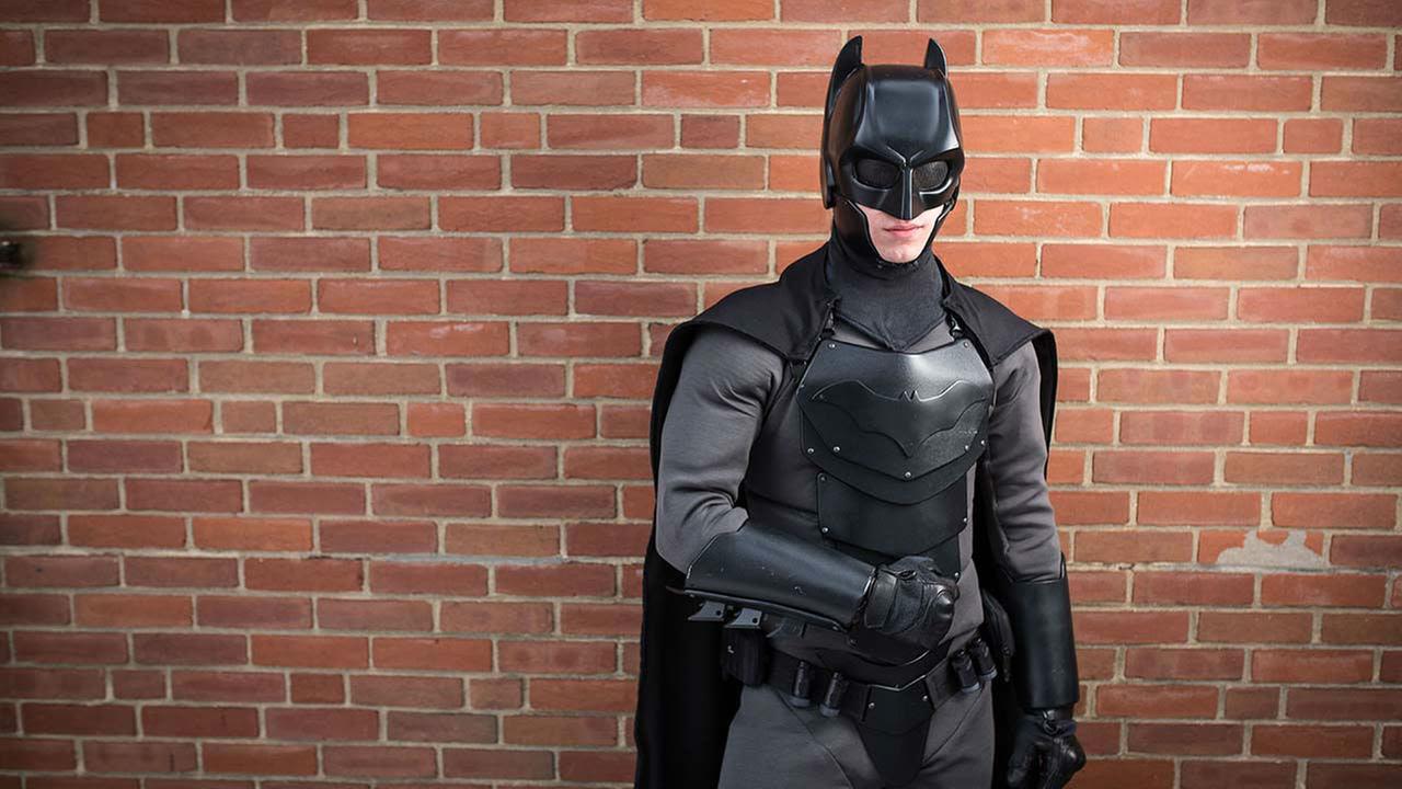 This student's created a Batman outfit - and it works | CNN Business