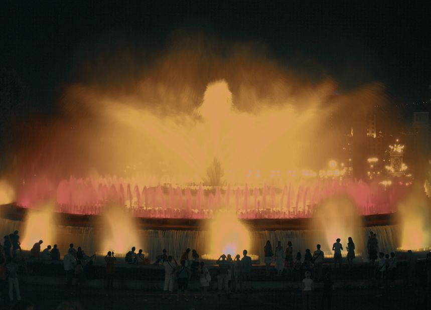 This spectacular showcase of color, light and motion was one of the world's first displays of water acrobatics. It remains as alluring today as it was nearly 90 years ago.