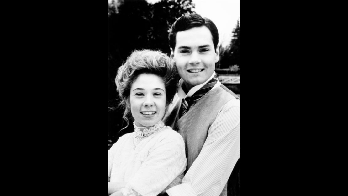 Megan Follows and Jonathan Crombie in 1987 sequel.