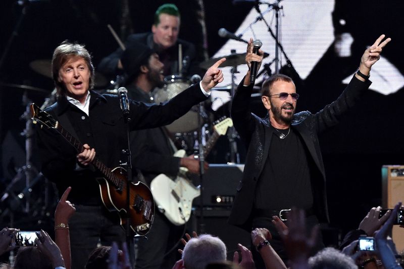 Rock and Roll Hall of Fame inducts Ringo Starr, Joan Jett | CNN