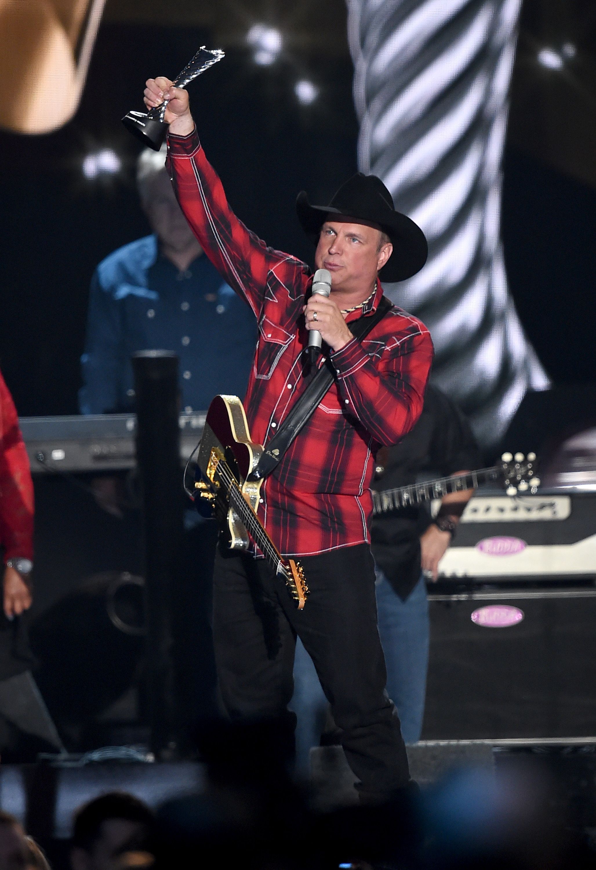 Garth Brooks Shares 'Baby, Let's Lay Down and Dance' [LISTEN]