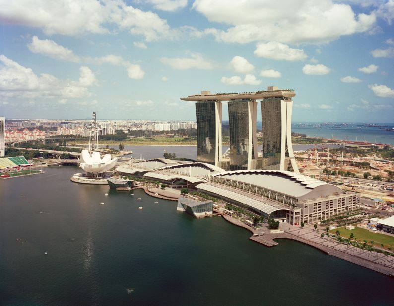 Is It Possible to Go Inside the Marina Bay Sands Hotel?