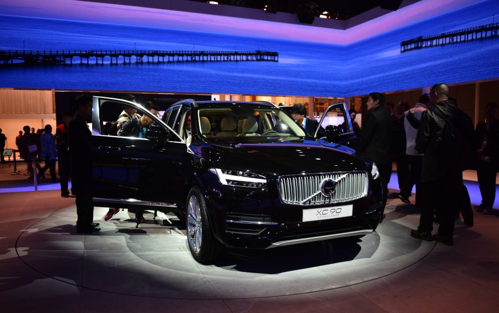 Volvo shows off its XC90, which the company claims is "the most luxurious" car made in Volvo's history. It says there are fewer buttons and a more "intuitive connection" between the driver and the car -- for example, you can say "Play the Boss" and it'll blare out Bruce Springsteen.