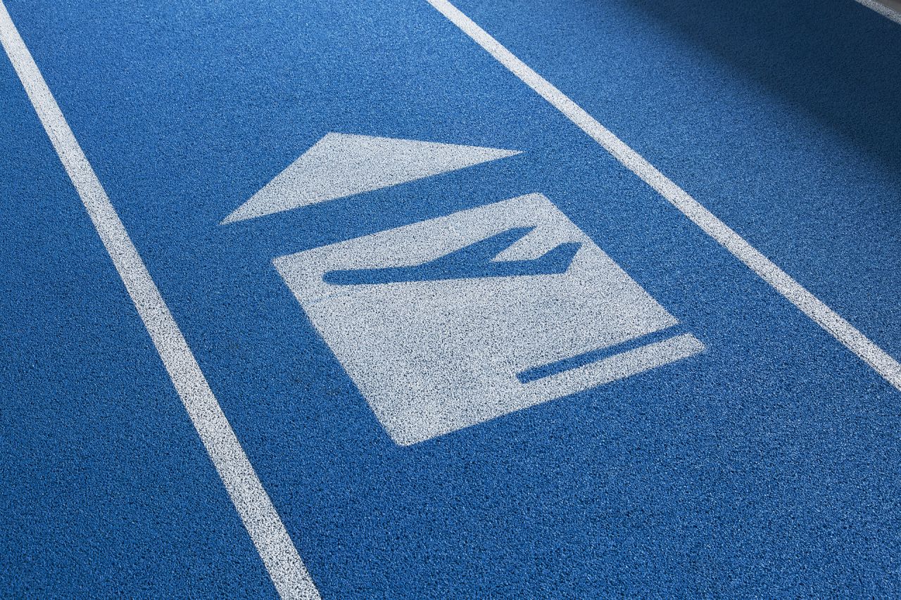 The two colors denote travelers direction of movement: blue for departures, earth-color for arrivals "The blue running tracks express the color of the sky, and the uplifting feeling of traveling somewhere far away," says PARTY's Naoki Ito.
