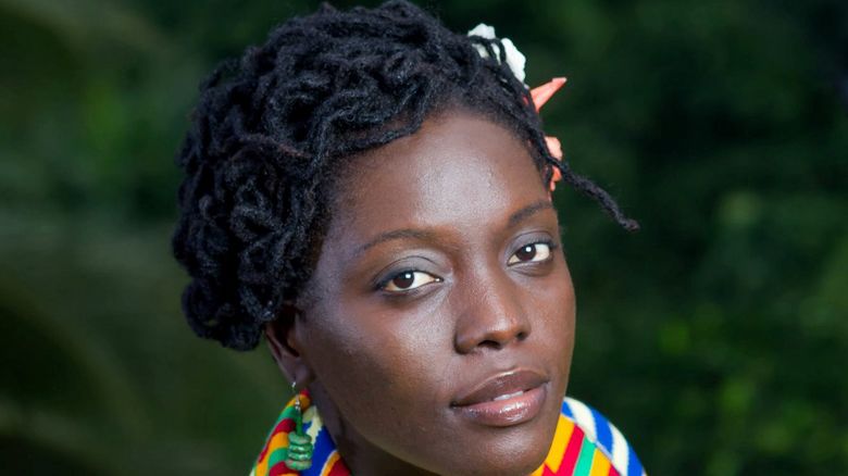 Ladies, work that 'fro! 5 ways to wear natural hair | CNN Ladies, work that 'fro! 5 ways to wear natural hair | CNN