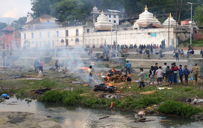 On Sunday, April 26, Pashupatinath temple became a backdrop for a mass cremation for some of the thousands killed in the 7.8-magnitude earthquake.