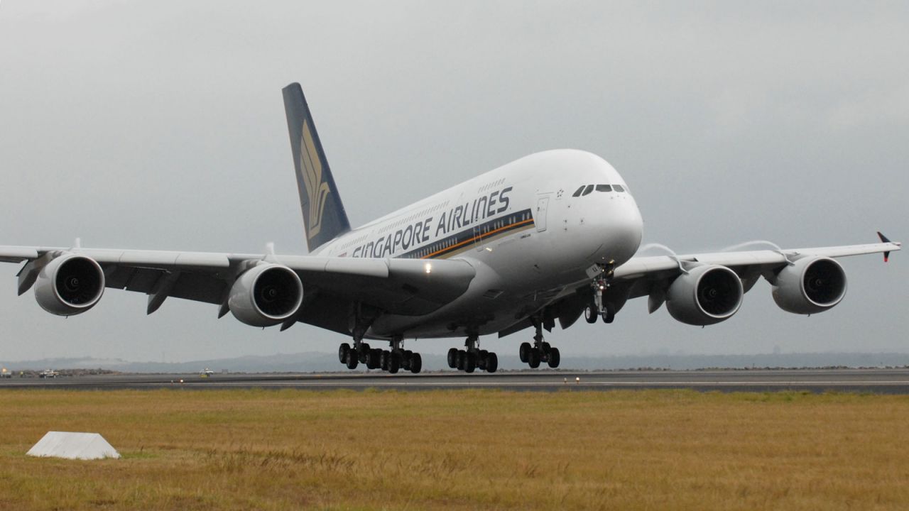 Singapore Airlines was the first to take delivery of an A380. The first commercial A380 flight ran from  Singapore to Sydney's Kingsford Smith Airport on October 25, 2007.
