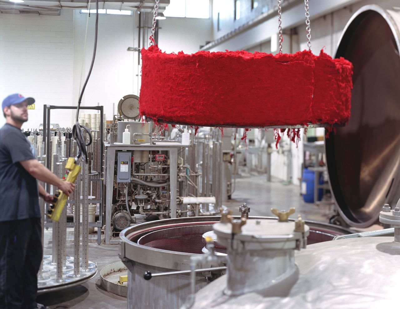 Washougal Weaving Mill is one of the Pendleton mills that spin classic American garments and blankets. The wool is first dyed before the carding, spinning, weaving and finishing steps. The mill offers free weekday tours.