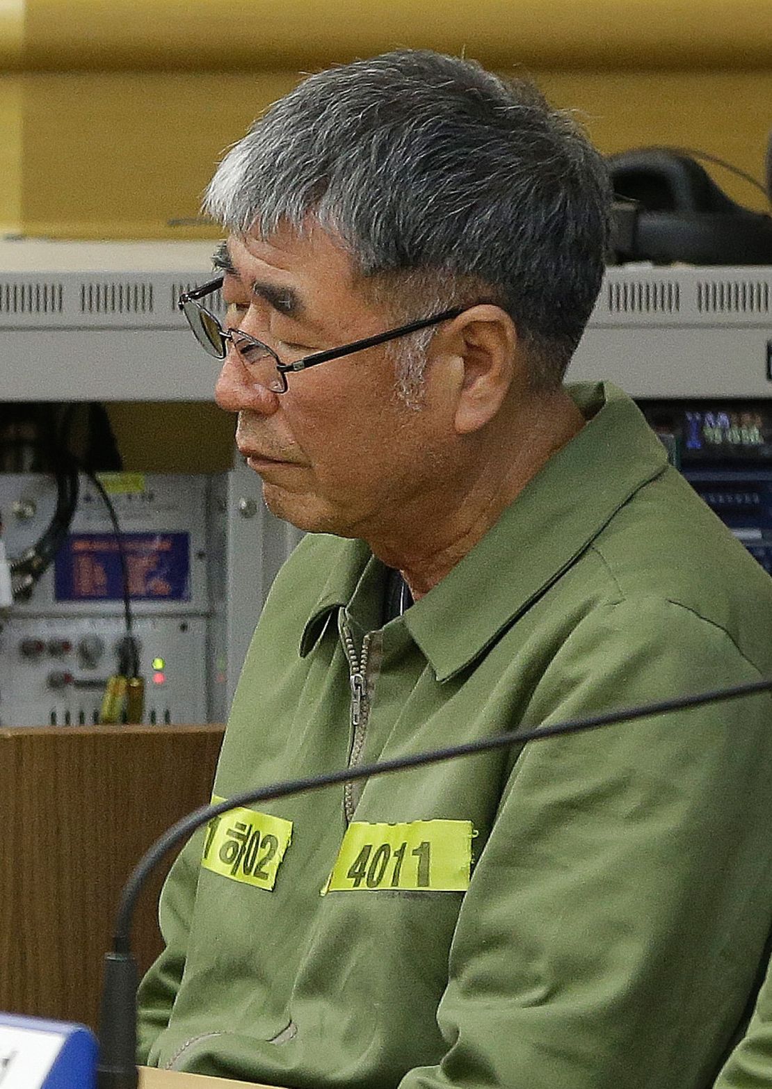 Lee Joon-seok in court